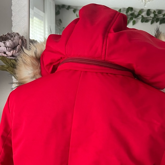 Brand new, red Halitech parka coat - Picture 4 of 7